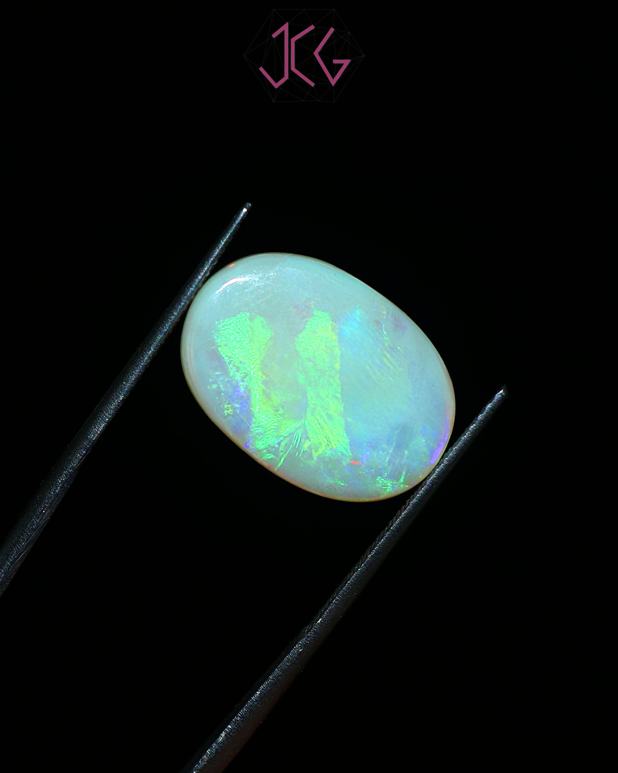 Natural Australian Fire Opal Stone 7.30 Carat / 8.00 Ratti (With Certificate)