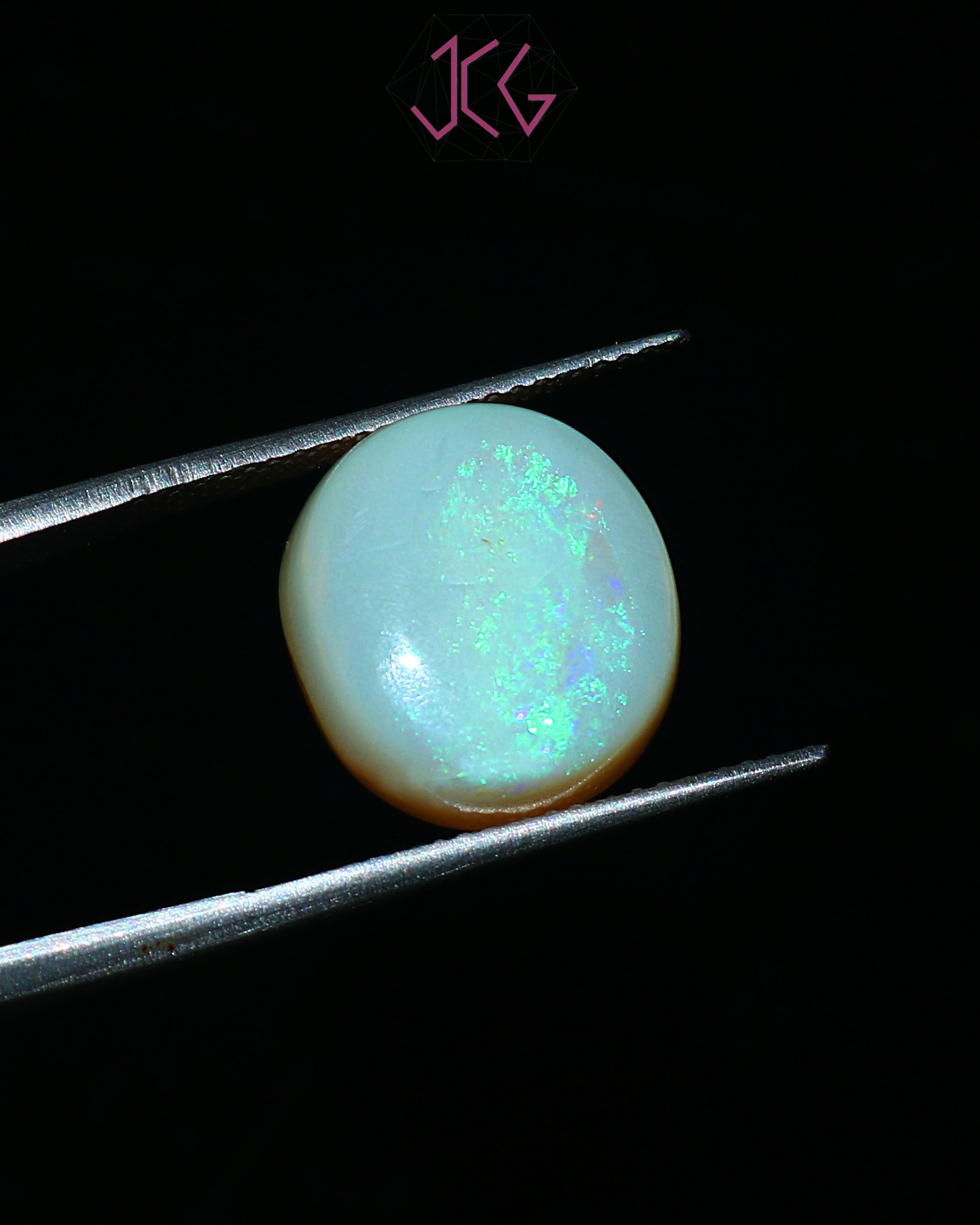 Natural Australian Fire Opal Stone 8.30 Carat / 9.13 Ratti (With Certificate)
