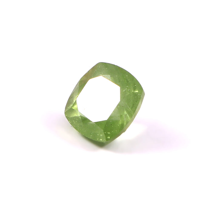 Natural Peridot Square Gemstone 4.08 Carat 4.53 Ratti (With Certificate)