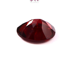 Natural Oval Garnet Stone 5.50 Carat / 6.10 Ratti (With Certificate)