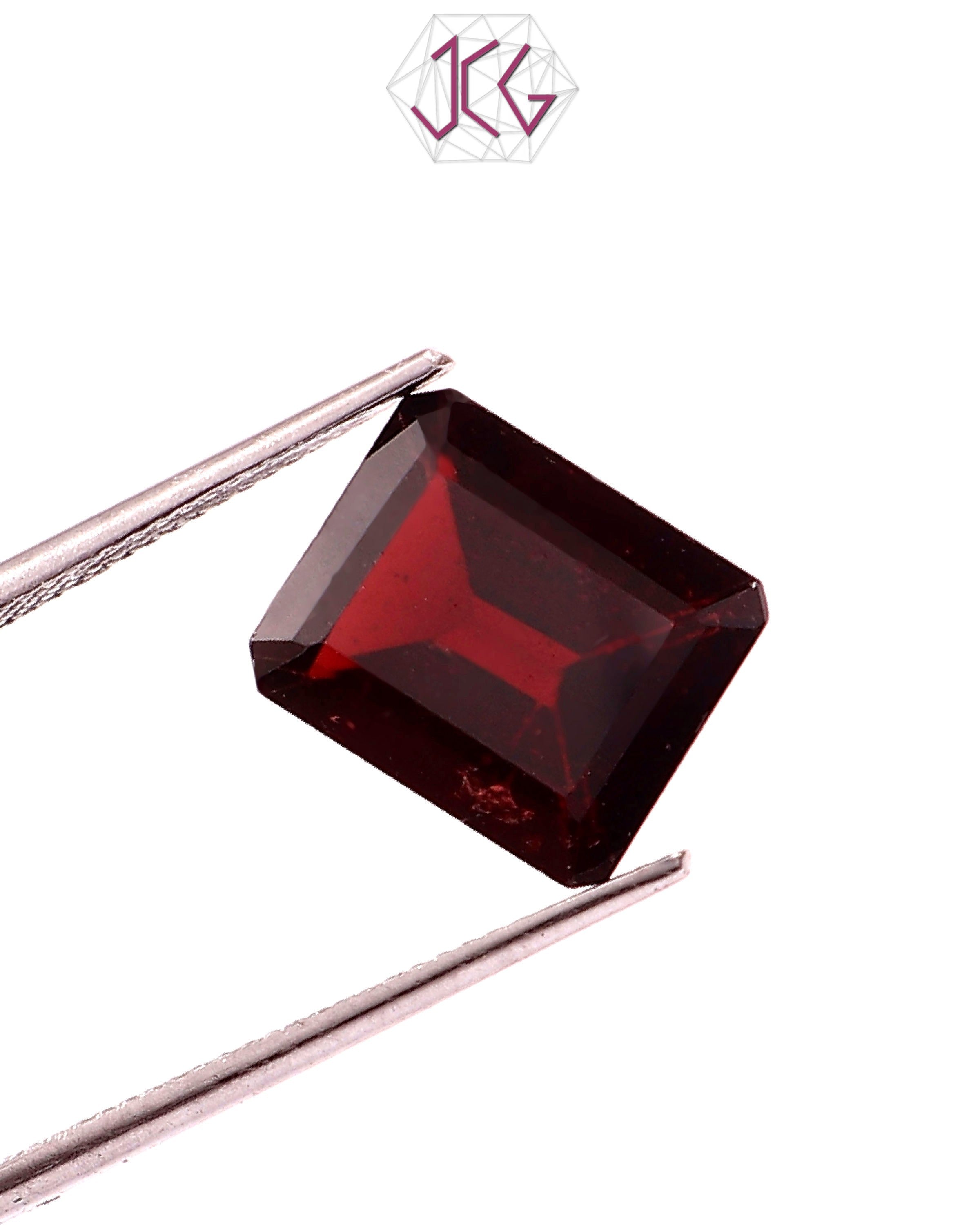 Natural Garnet Stone Square 6.85 Carat / 7.60 Ratti (With Certificate)