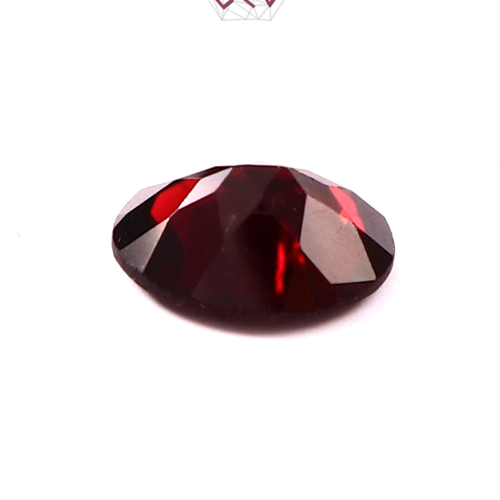Natural Oval Garnet Stone 5.00 Carat / 5.55 Ratti (With Certificate)