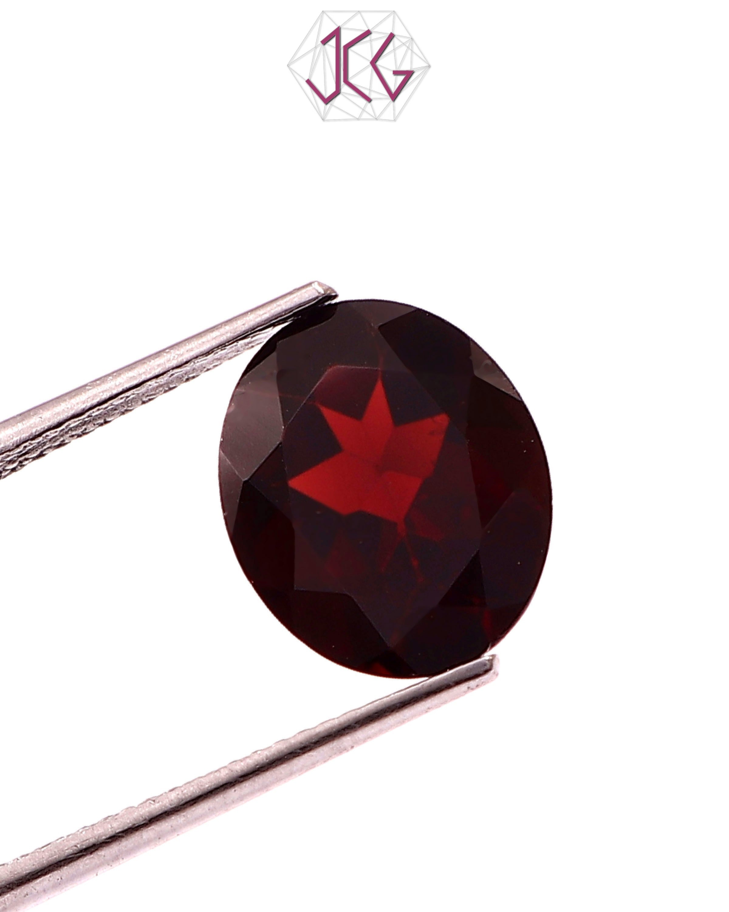 Natural Oval Garnet Stone 5.00 Carat / 5.55 Ratti (With Certificate)