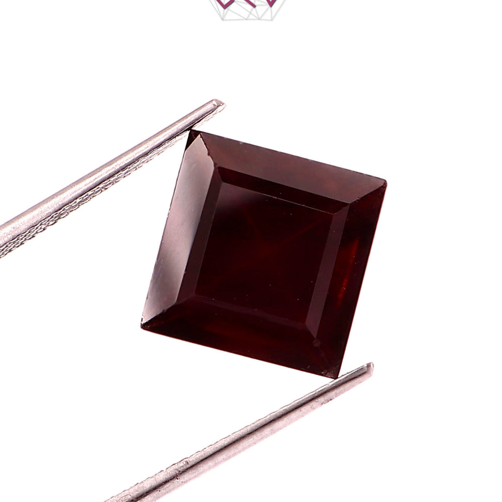 Natural Square Garnet Stone 10.75 Carat / 11.93 Ratti (With Certificate)