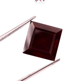 Natural Square Garnet Stone 10.75 Carat / 11.93 Ratti (With Certificate)