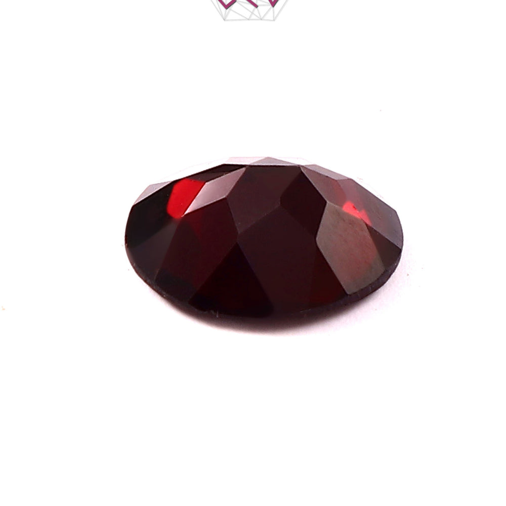 Natural Oval Garnet Stone 4.35 Carat / 4.82 Ratti (With Certificate)