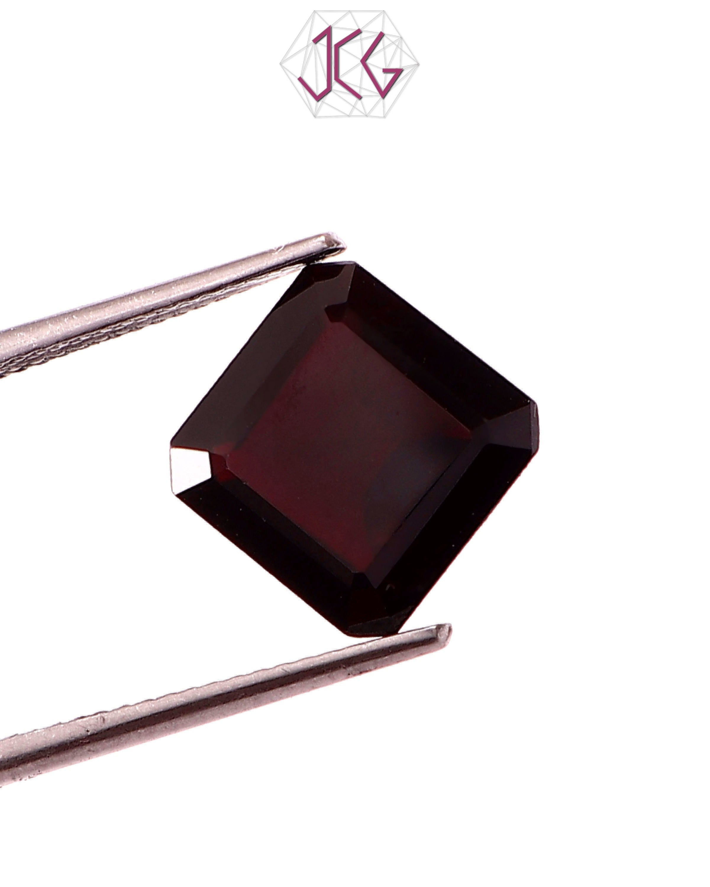 Natural Square Garnet Stone 5.10 Carat / 5.66 Ratti (With Certificate)