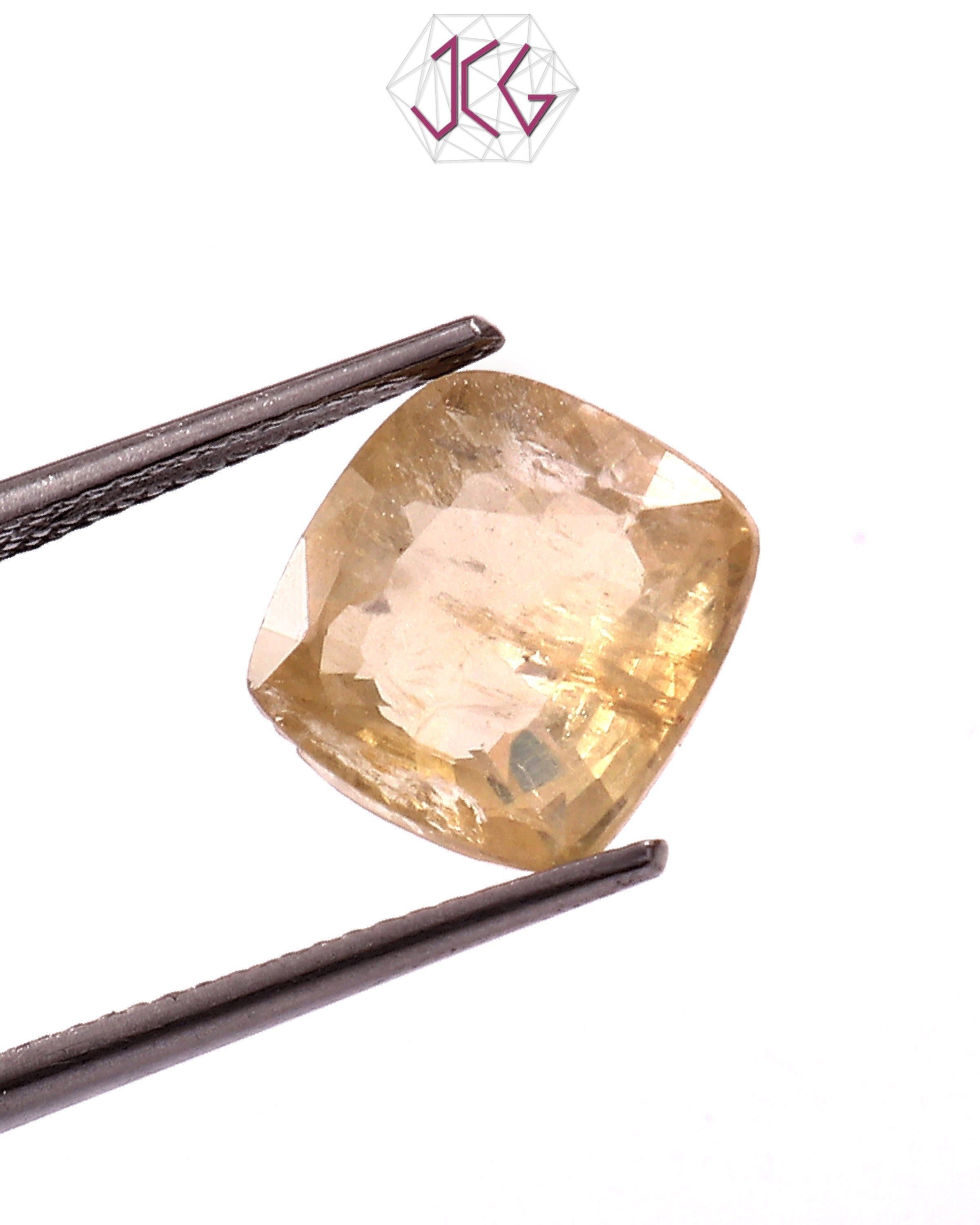 Natural Sri Lanka Yellow Sapphire (Pukhraj) Stone 6.20 Carat / 6.88 Ratti (With Certificate)