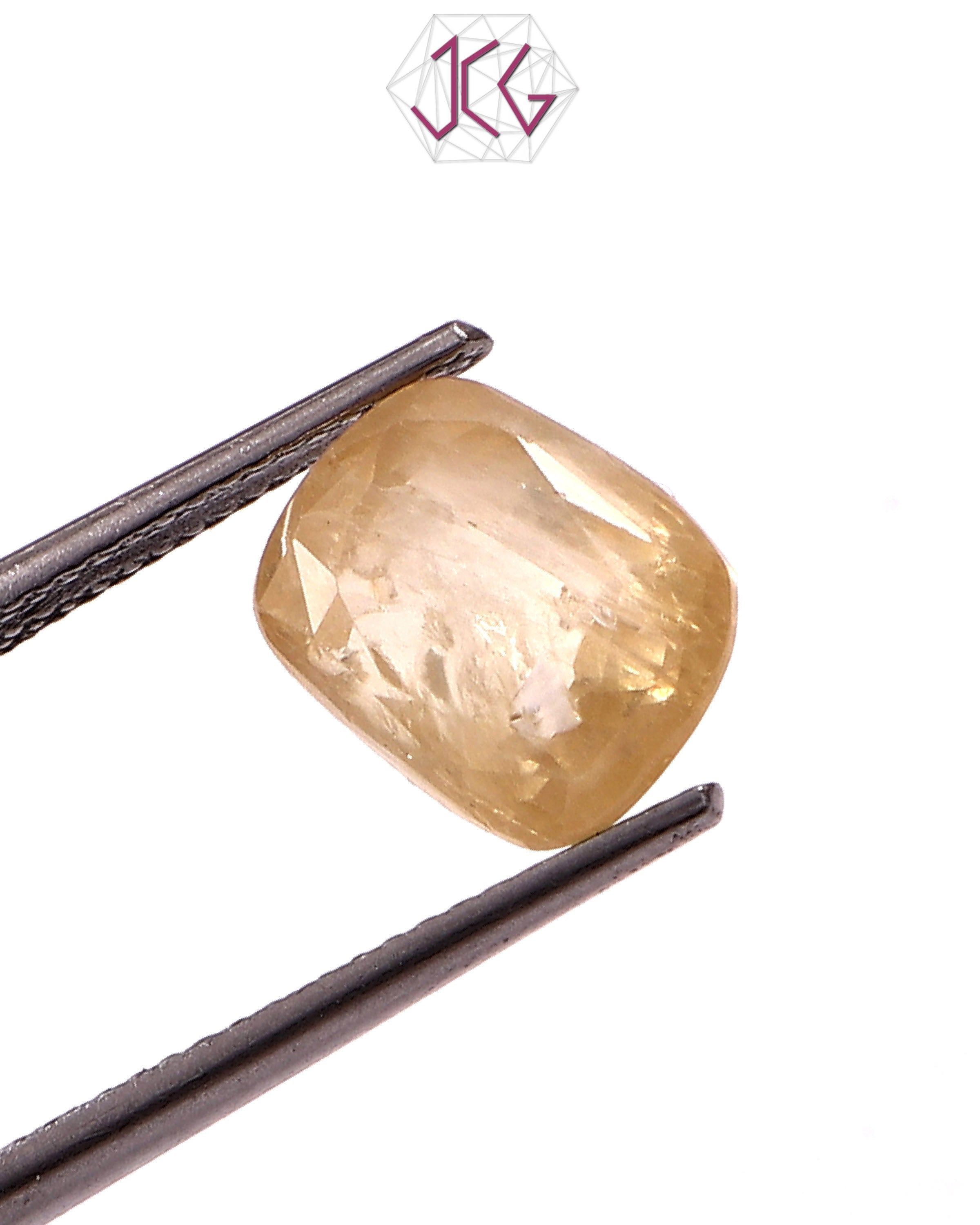 Natural Sri Lanka Yellow Sapphire (Pukhraj) Stone 5.20 Carat / 5.77 Ratti (With Certificate)