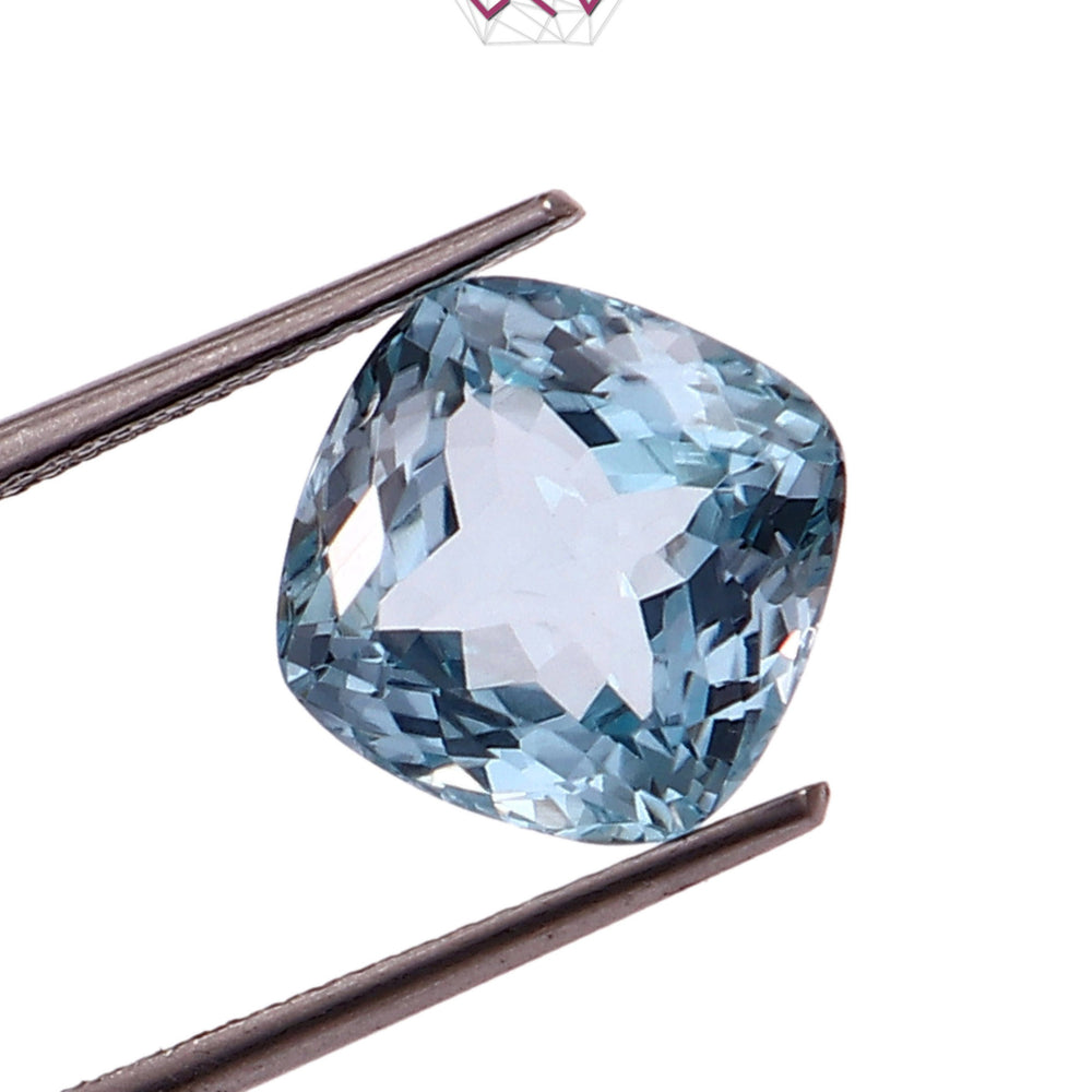 Natural Blue Topaz Stone 6.40 Carat (With Certificate)