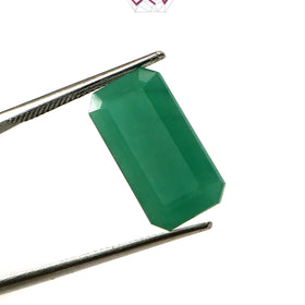 Natural Emerald (Panna) Stone 7.50 Carat / 8.32 Ratti (With Certificate)