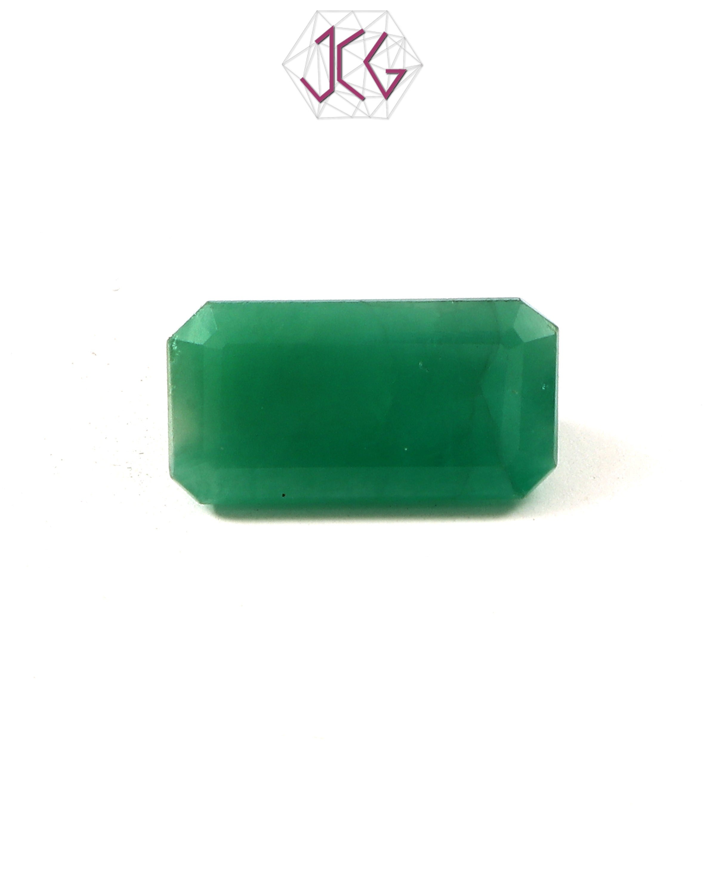 Natural Emerald (Panna) Stone 7.00 Carat / 7.60 Ratti (With Certificate)