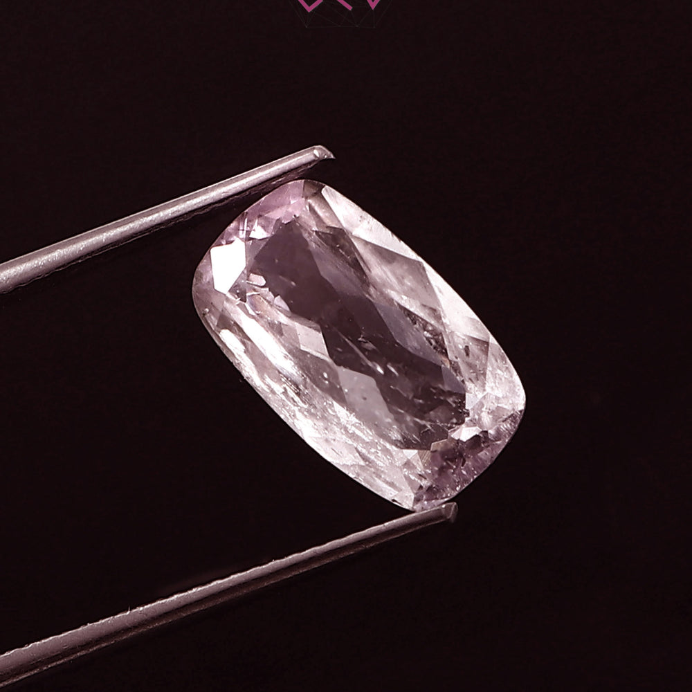 Natural Kunzite Stone 4.45 Carat (With Certificate)