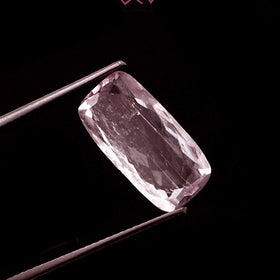 Natural Kunzite Stone 4.65 Carat (With Certificate)