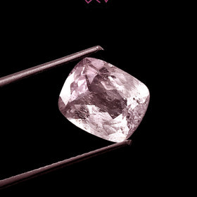 Natural Kunzite Stone 3.85 Carat (With Certificate)