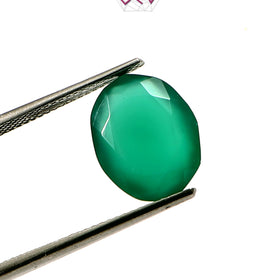 Natural Green Onyx Gemstone 5.04 Carat / 5.59 Ratti (With Certificate)