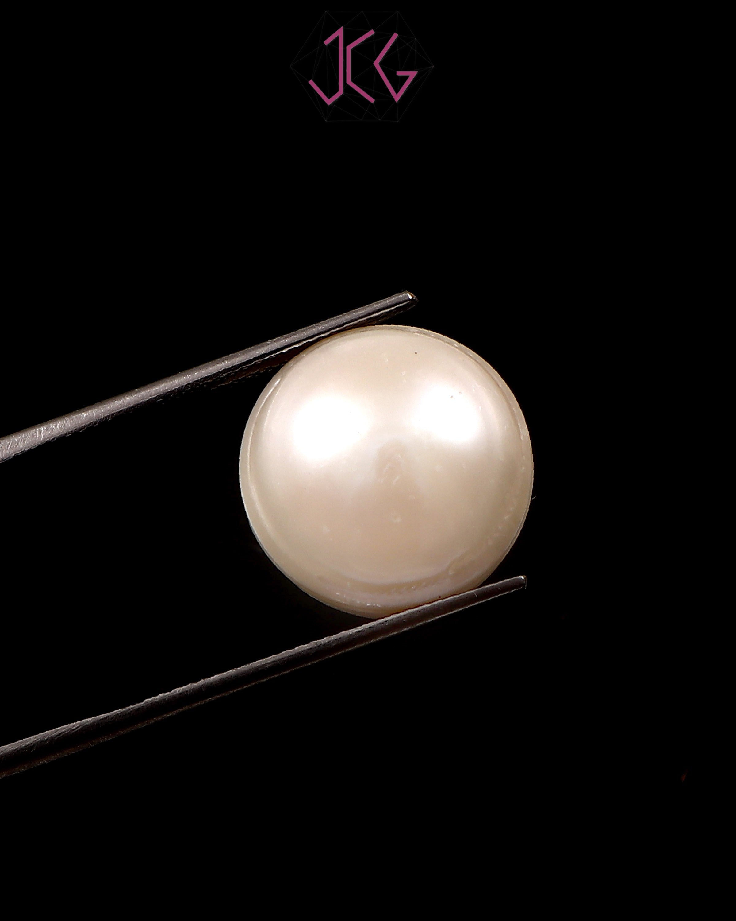 Natural Pearl (Moti) Stone 23.15 Carat / 25.69 Ratti (With Certificate)