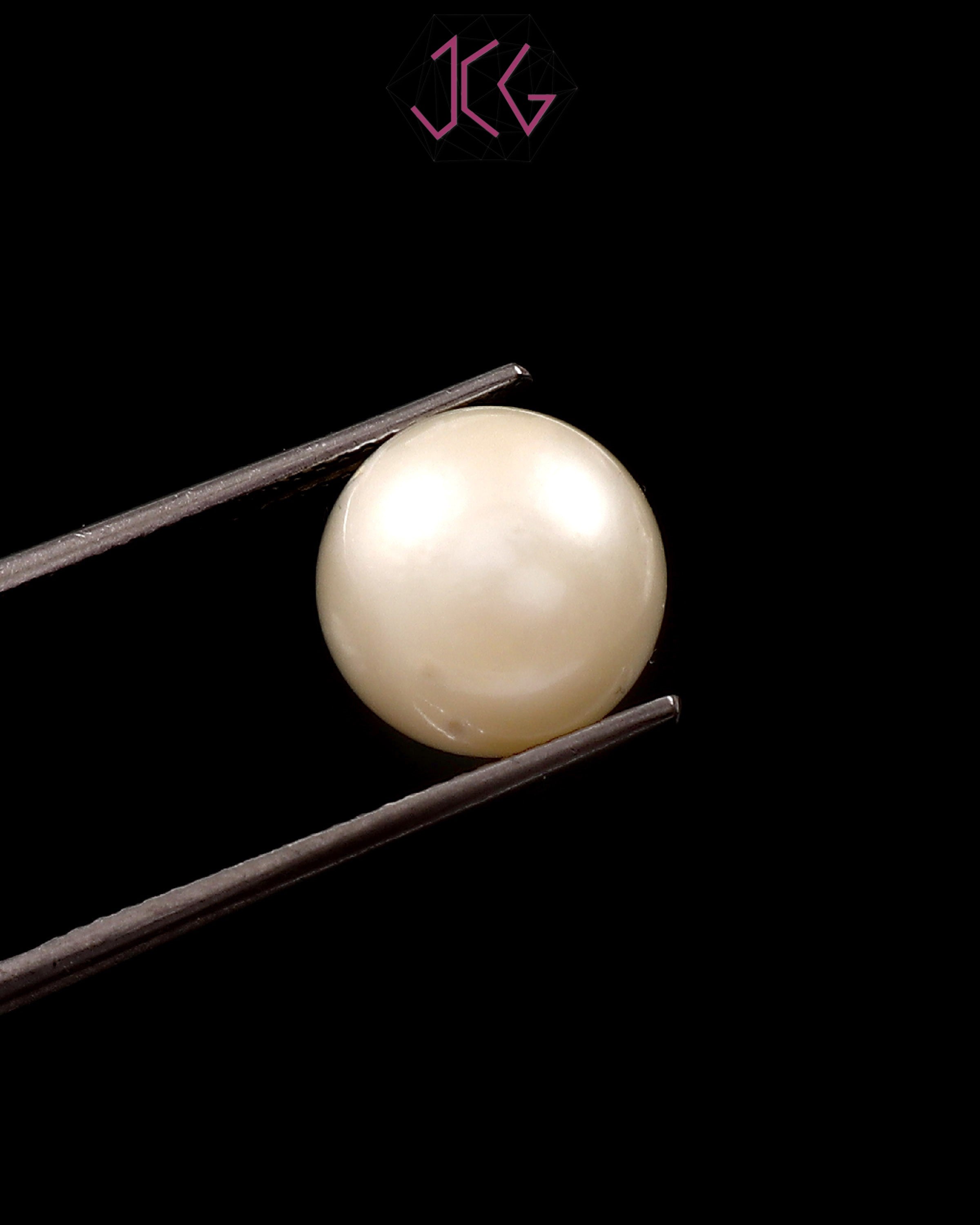 Natural Pearl (Moti) Stone 8.80 Carat / 9.77 Ratti (With Certificate)