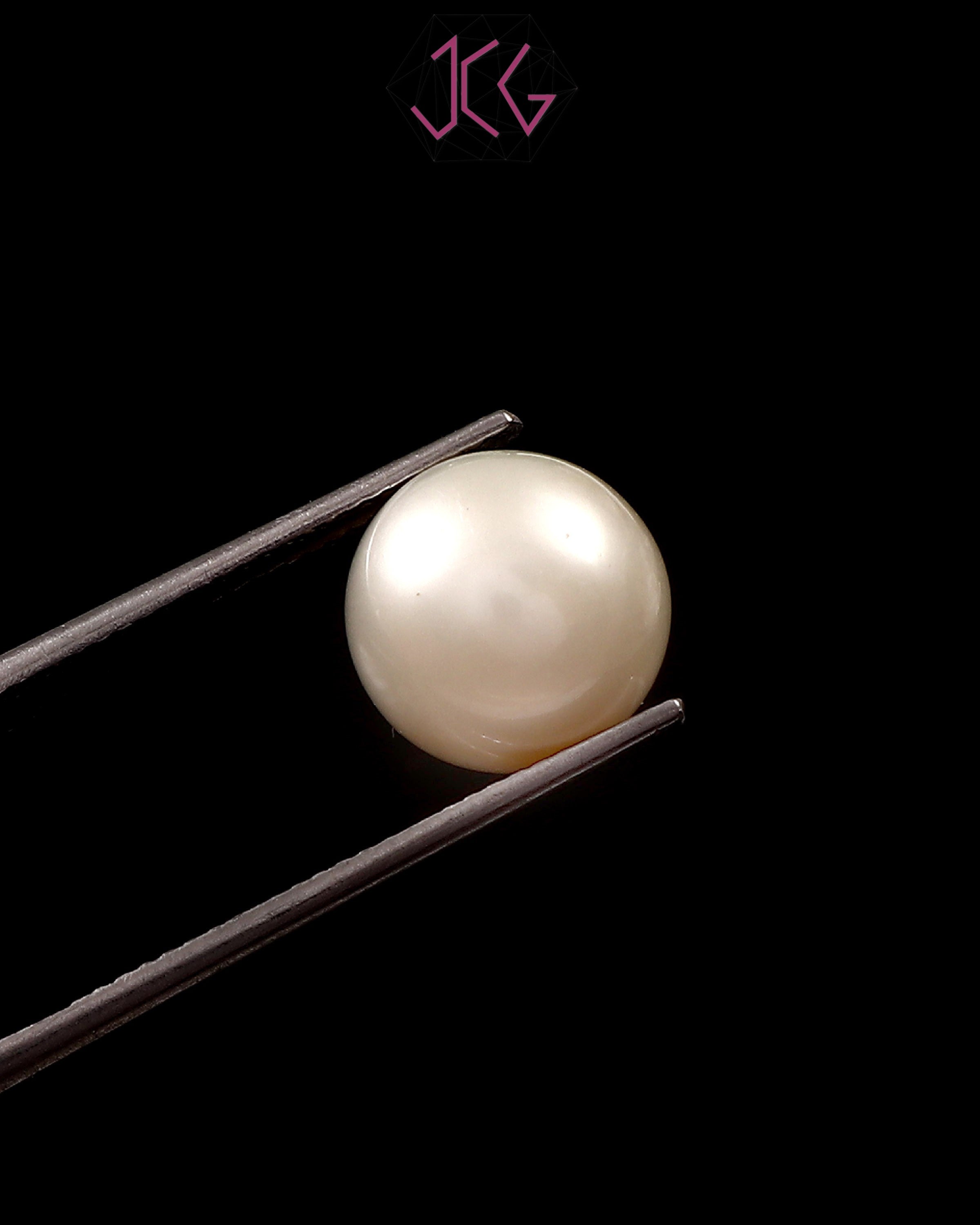 Natural Pearl (Moti) Stone 7.75 Carat / 8.60 Ratti (With Certificate)