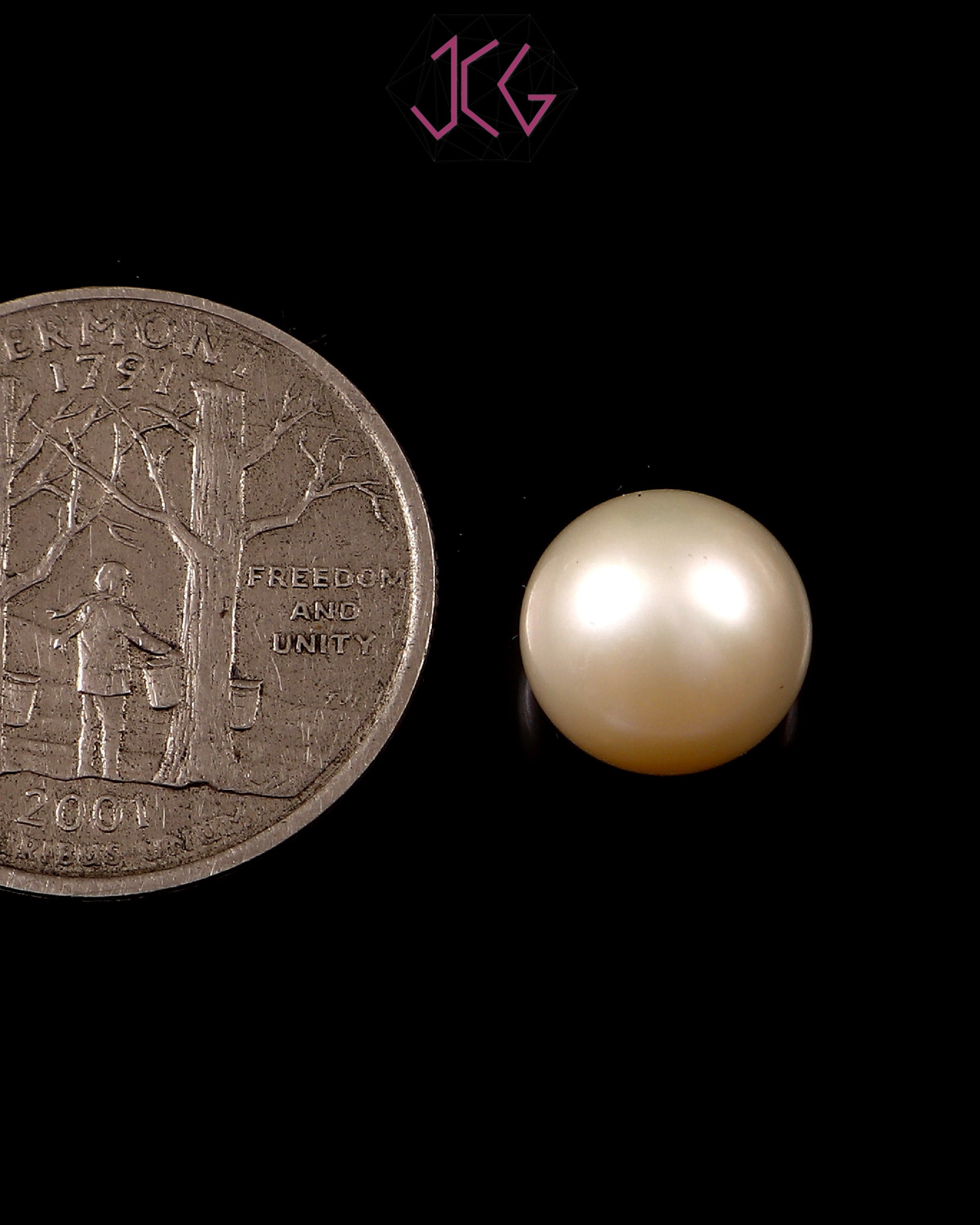 Natural Pearl (Moti) Stone 6.45 Carat / 7.15 Ratti (With Certificate)