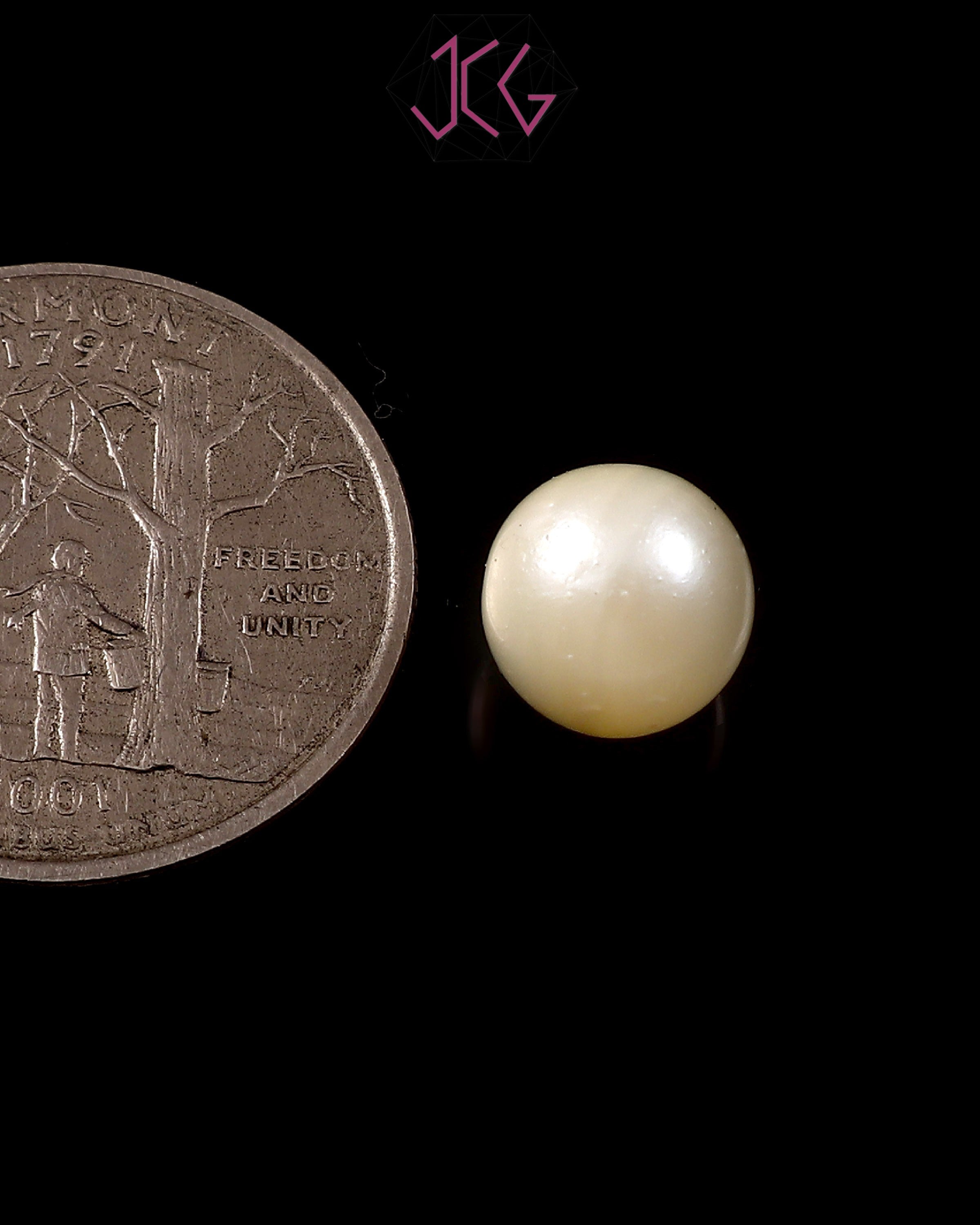 Natural Pearl (Moti) Stone 5.45 Carat / 6.05 Ratti (With Certificate)