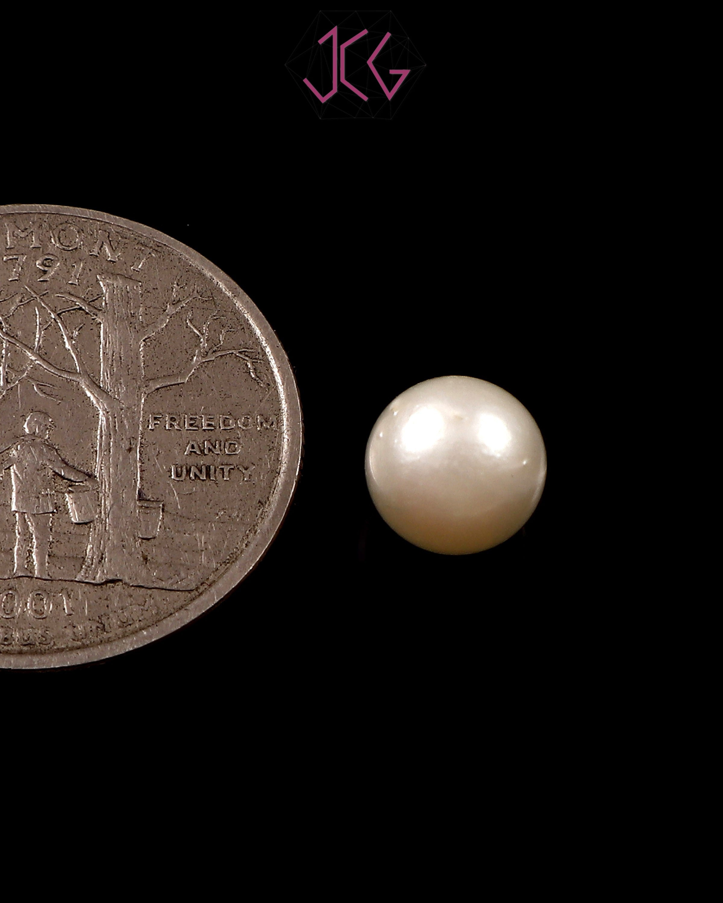 Natural Pearl (Moti) Stone 3.60 Carat / 4.00 Ratti (With Certificate)