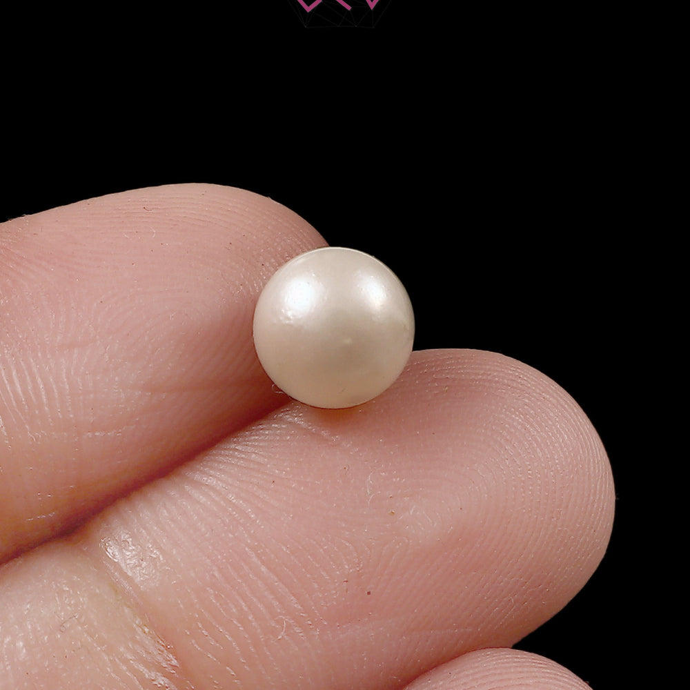 Natural Pearl (Moti) Stone 3.60 Carat / 4.00 Ratti (With Certificate)