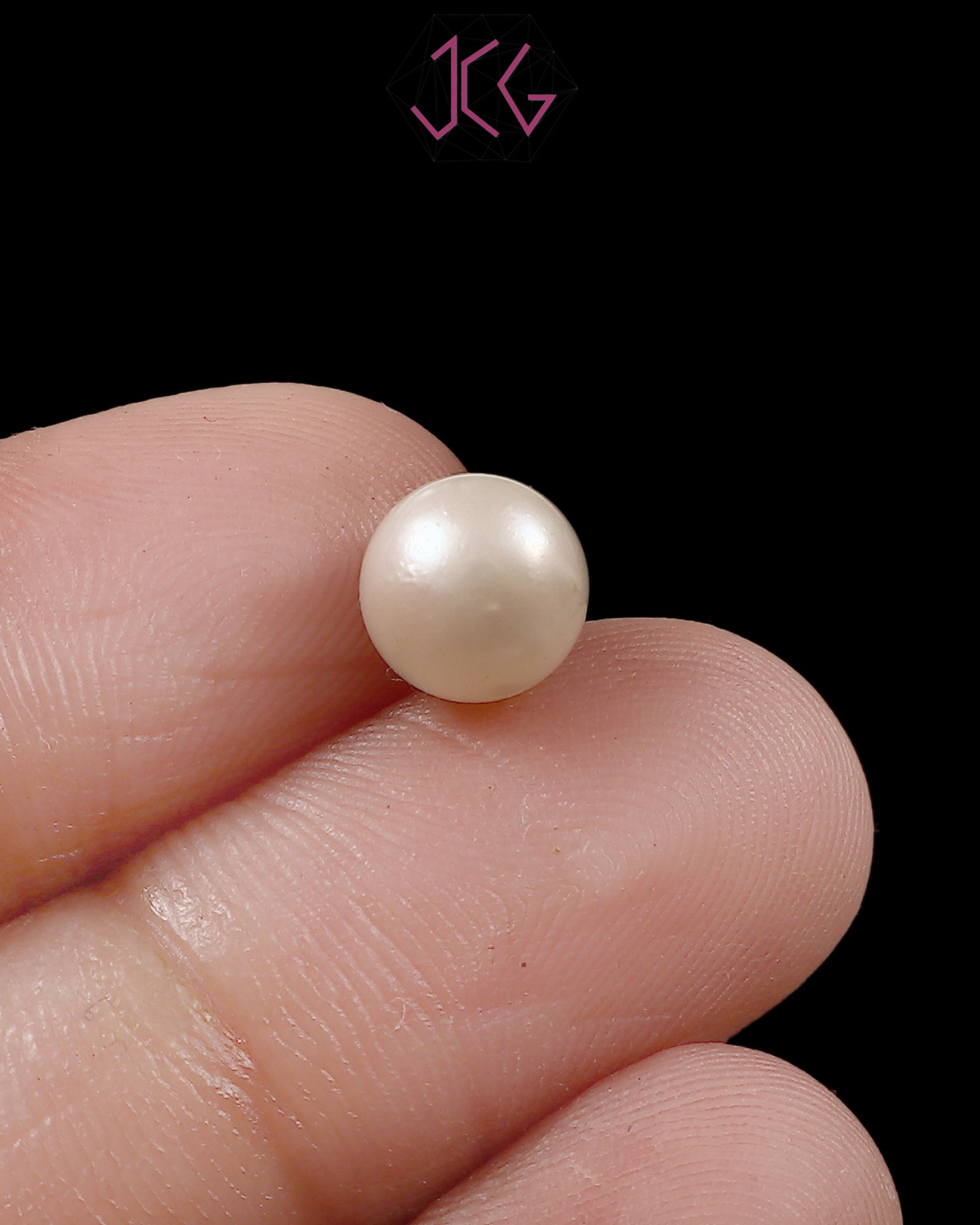 Natural Pearl (Moti) Stone 3.60 Carat / 4.00 Ratti (With Certificate)