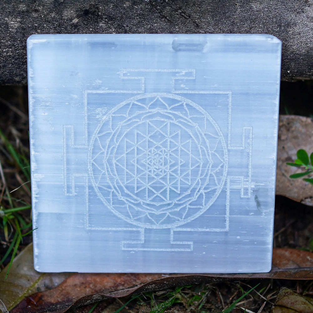 Shreeyantra Selenite Plate - Jaipur Crystal Gems