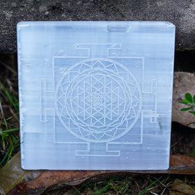Shreeyantra Selenite Plate - Jaipur Crystal Gems