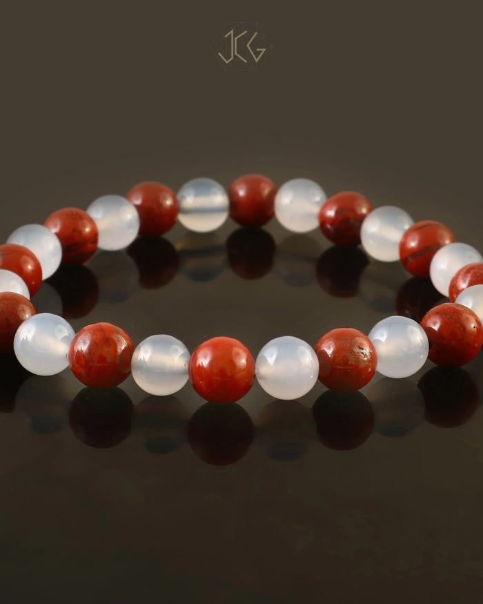 Career in Customer Service Bracelet 8mm