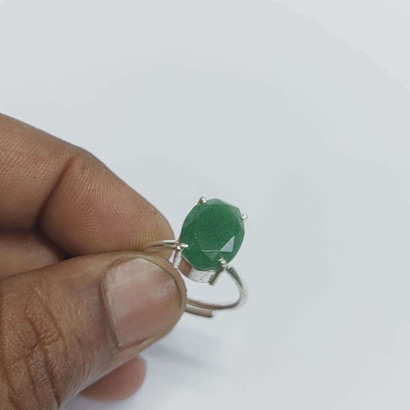 NATURAL GREEN JADE RING